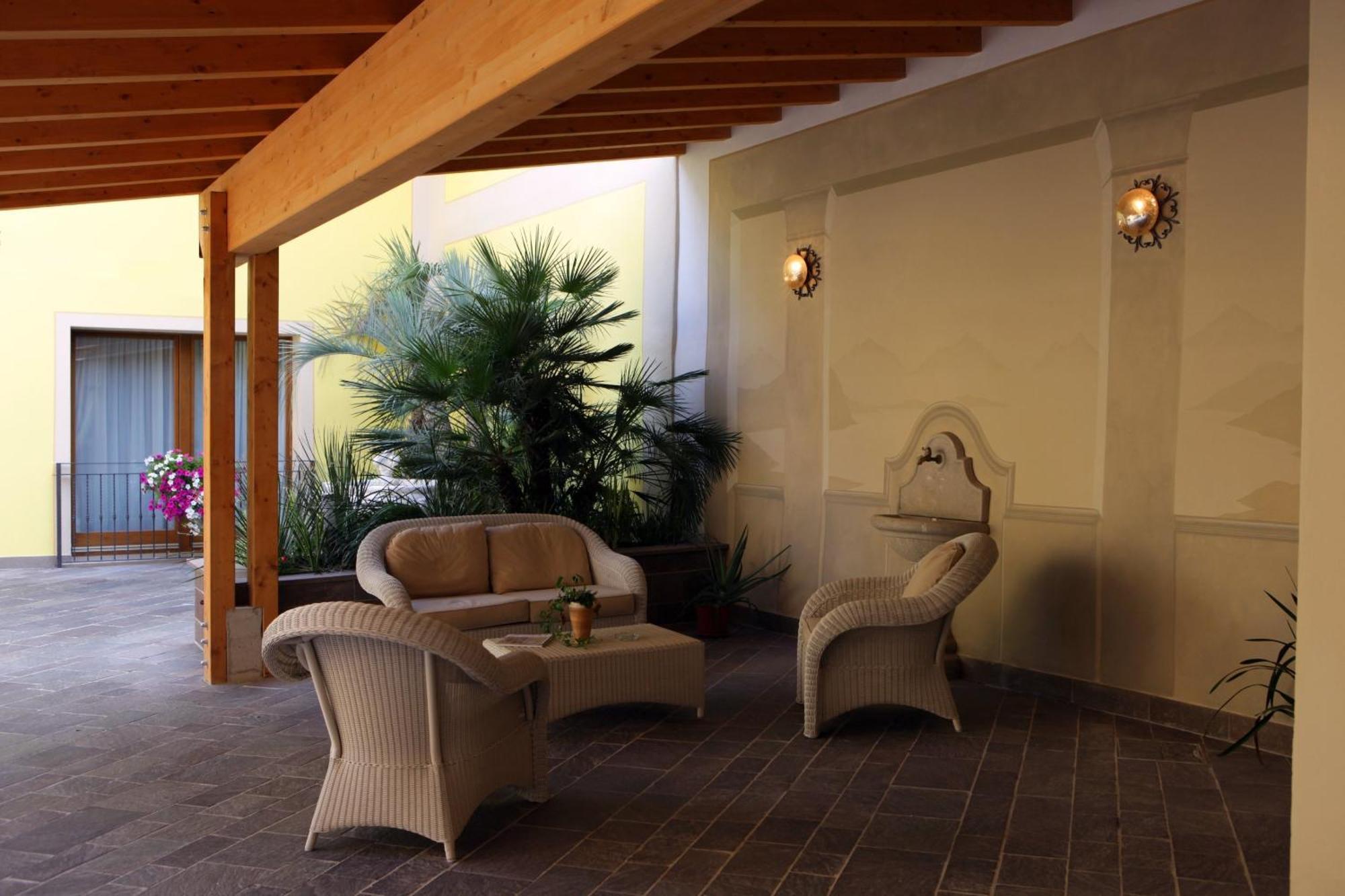 Moniga del Garda Agriturismo Il Barone מראה חיצוני תמונה